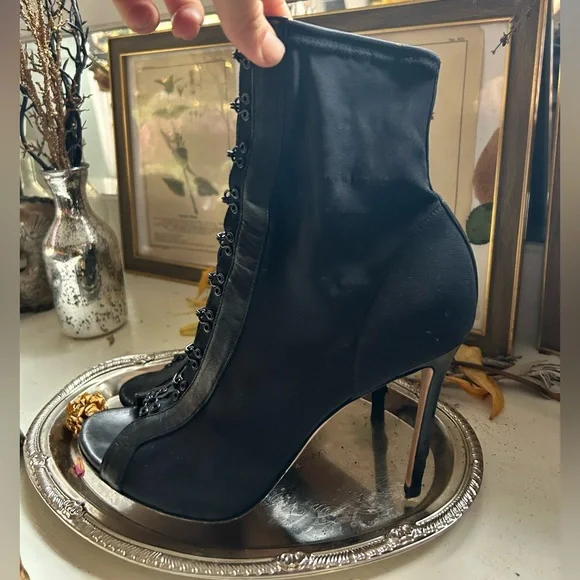Gianvito Rossi Hook-Eye Stiletto Boots - Picture 3 of 5